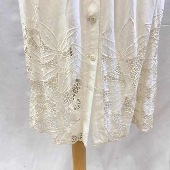 Lassy Doll white Rayon & crochet detail button up blouson midi dress size large - Picture 7 of 16
